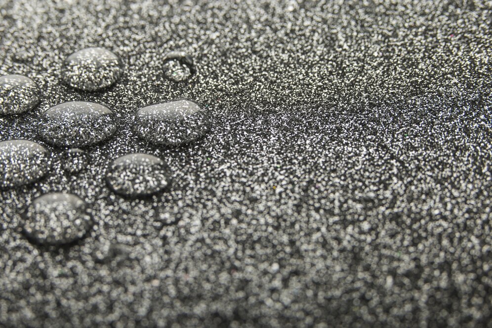 Грязезащитные напольные покрытия: Чистота и комфорт для вашего здания